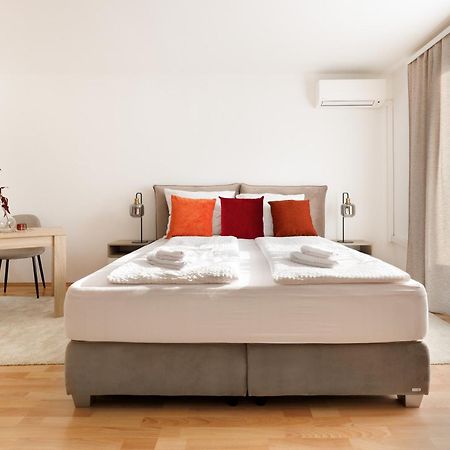 Neu! Apartment Mit Klimaanlage, Nahe Hauptbahnhof Vienna Luaran gambar