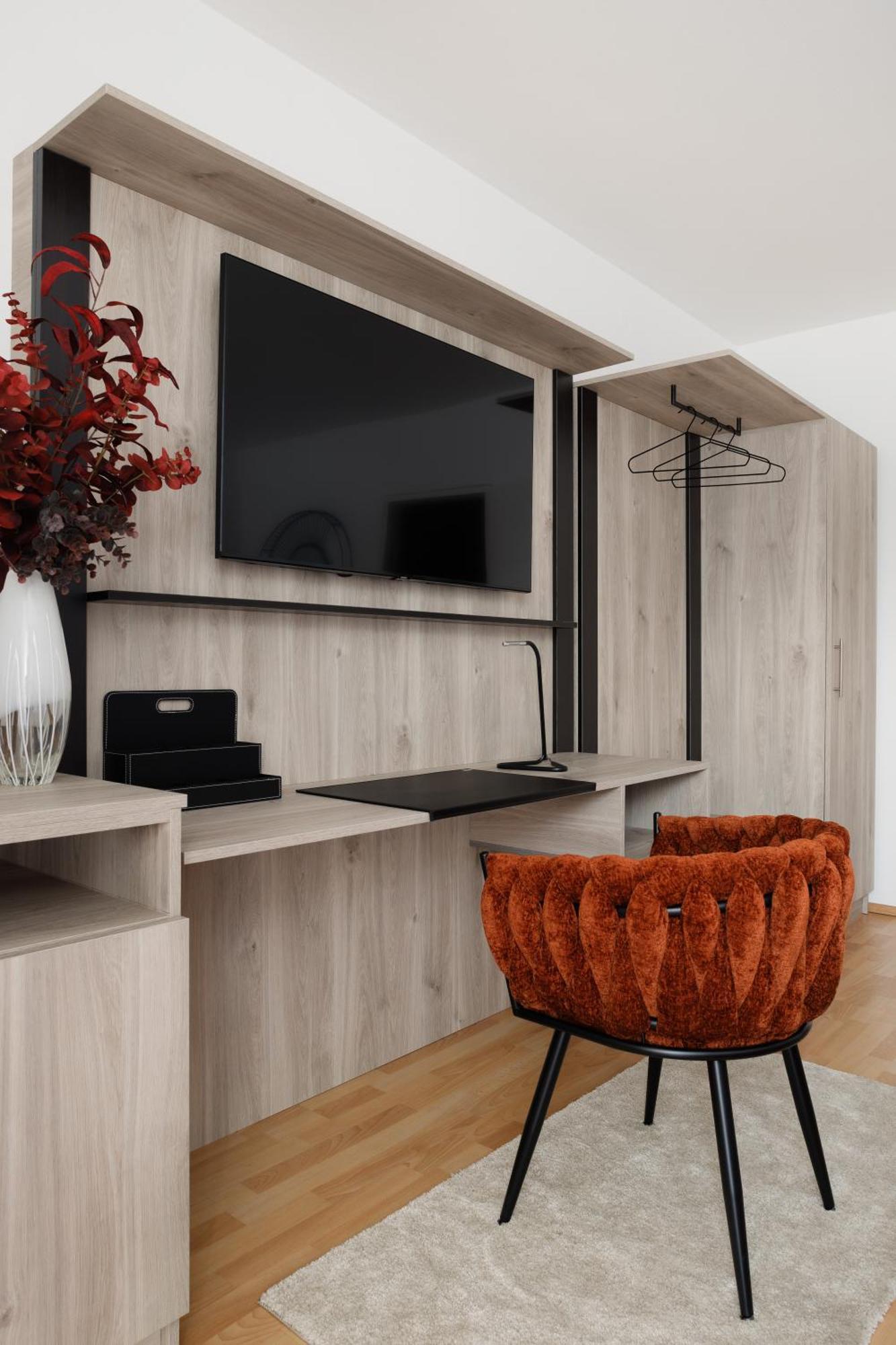 Neu! Apartment Mit Klimaanlage, Nahe Hauptbahnhof Vienna Luaran gambar