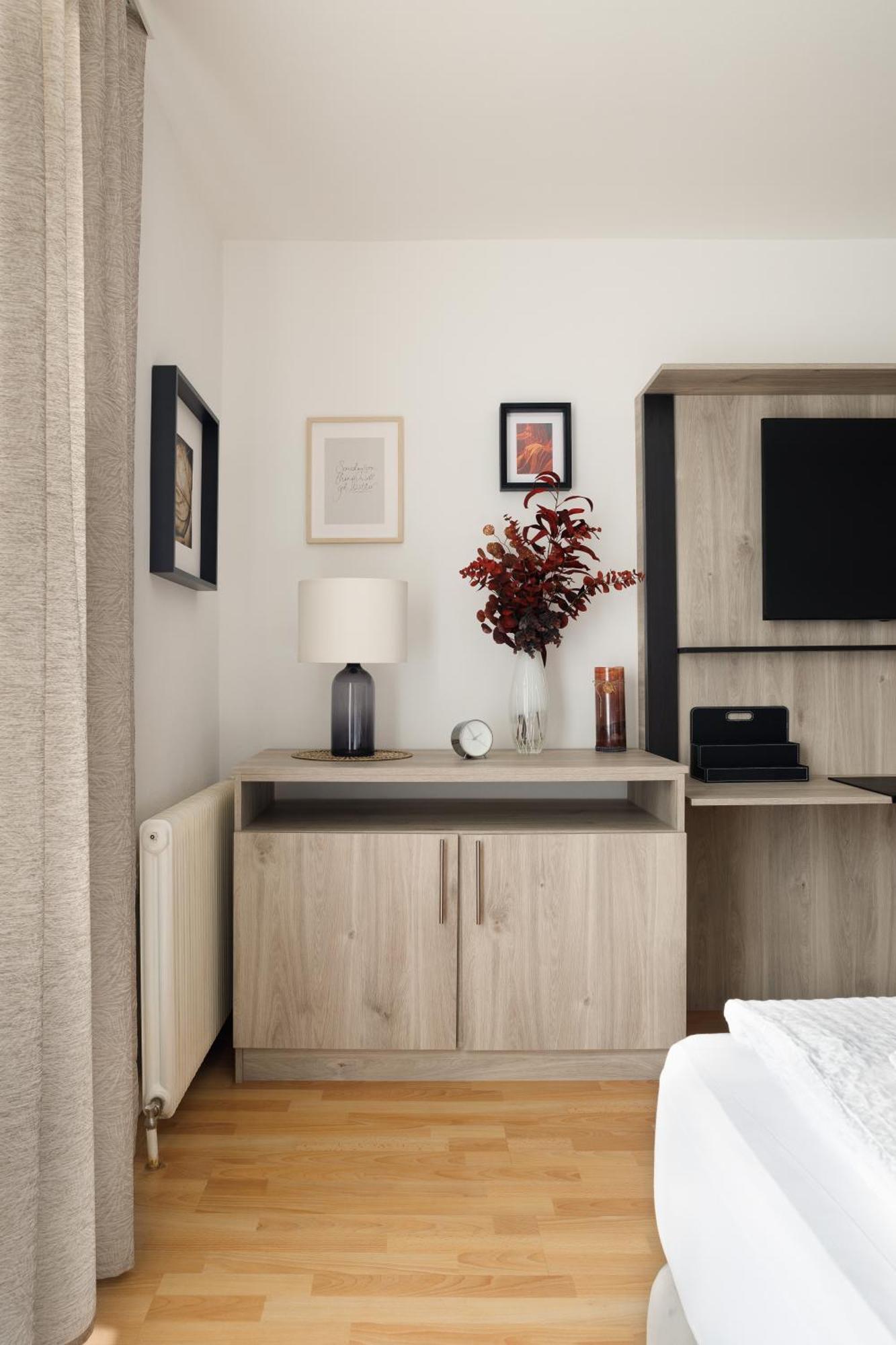 Neu! Apartment Mit Klimaanlage, Nahe Hauptbahnhof Vienna Luaran gambar